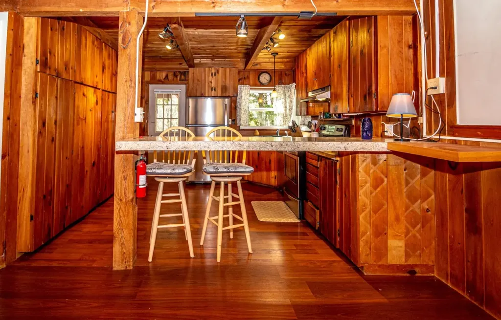 293 Thompson Road Conway NH 03860