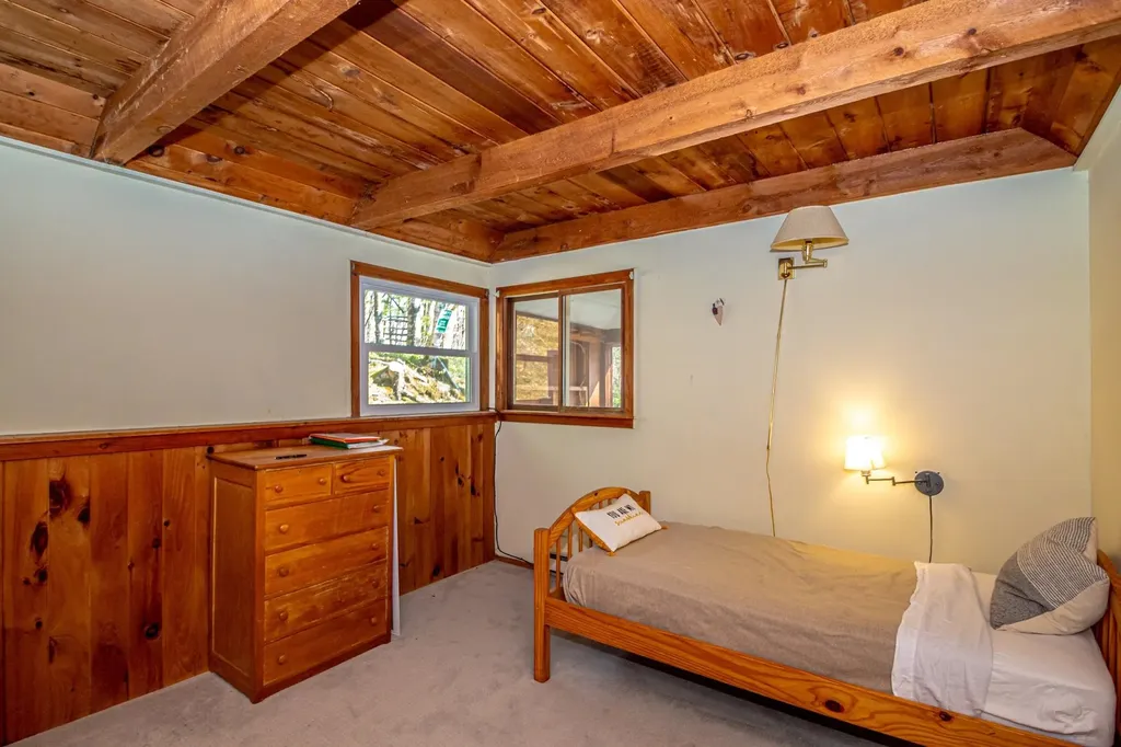 293 Thompson Road Conway NH 03860