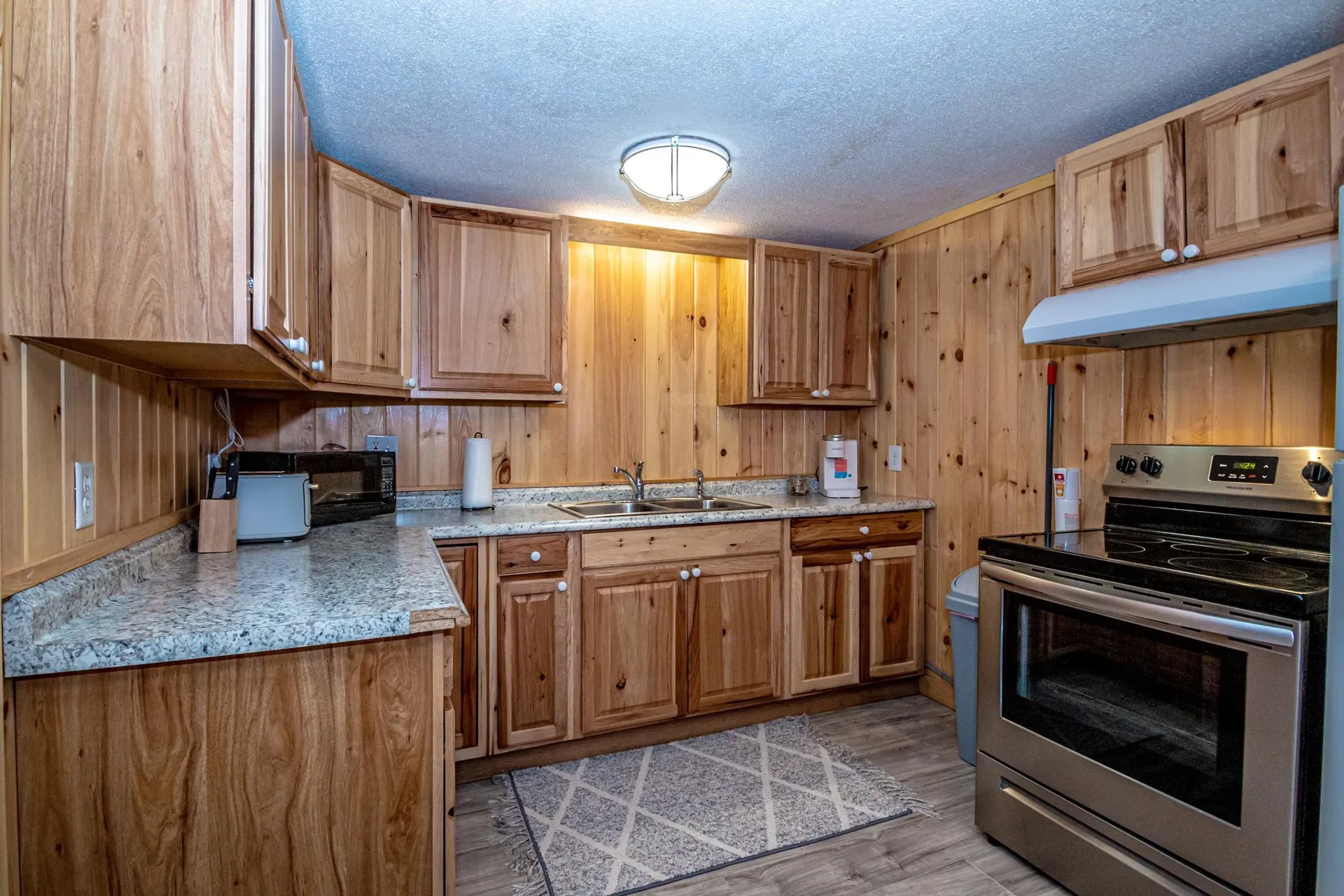 293 Thompson Road Conway NH 03860