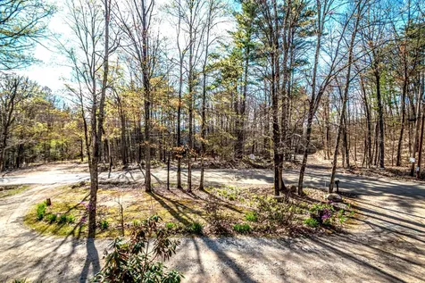 293 Thompson Road Conway NH 03860