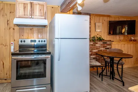 293 Thompson Road Conway NH 03860