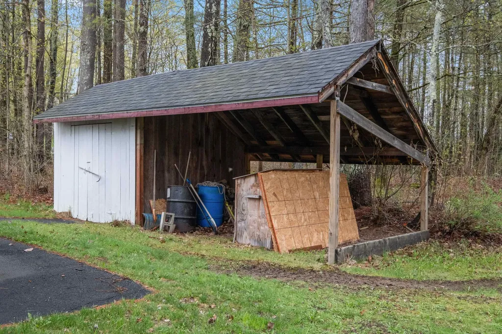 148 Brushwood Road Haverhill NH 03774