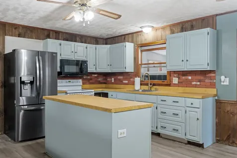 148 Brushwood Road Haverhill NH 03774