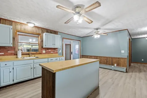 148 Brushwood Road Haverhill NH 03774