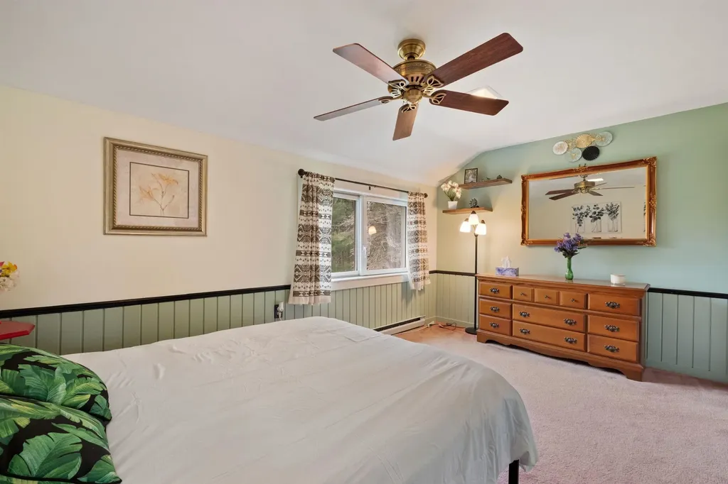 5 Couchtown Road Warner NH 03278