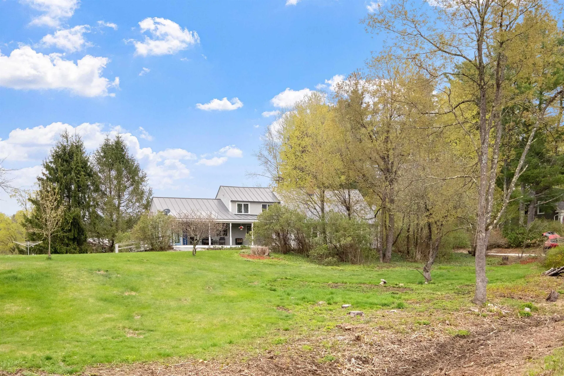 5 Couchtown Road Warner NH 03278