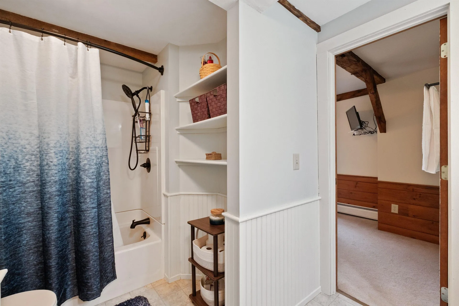 5 Couchtown Road Warner NH 03278