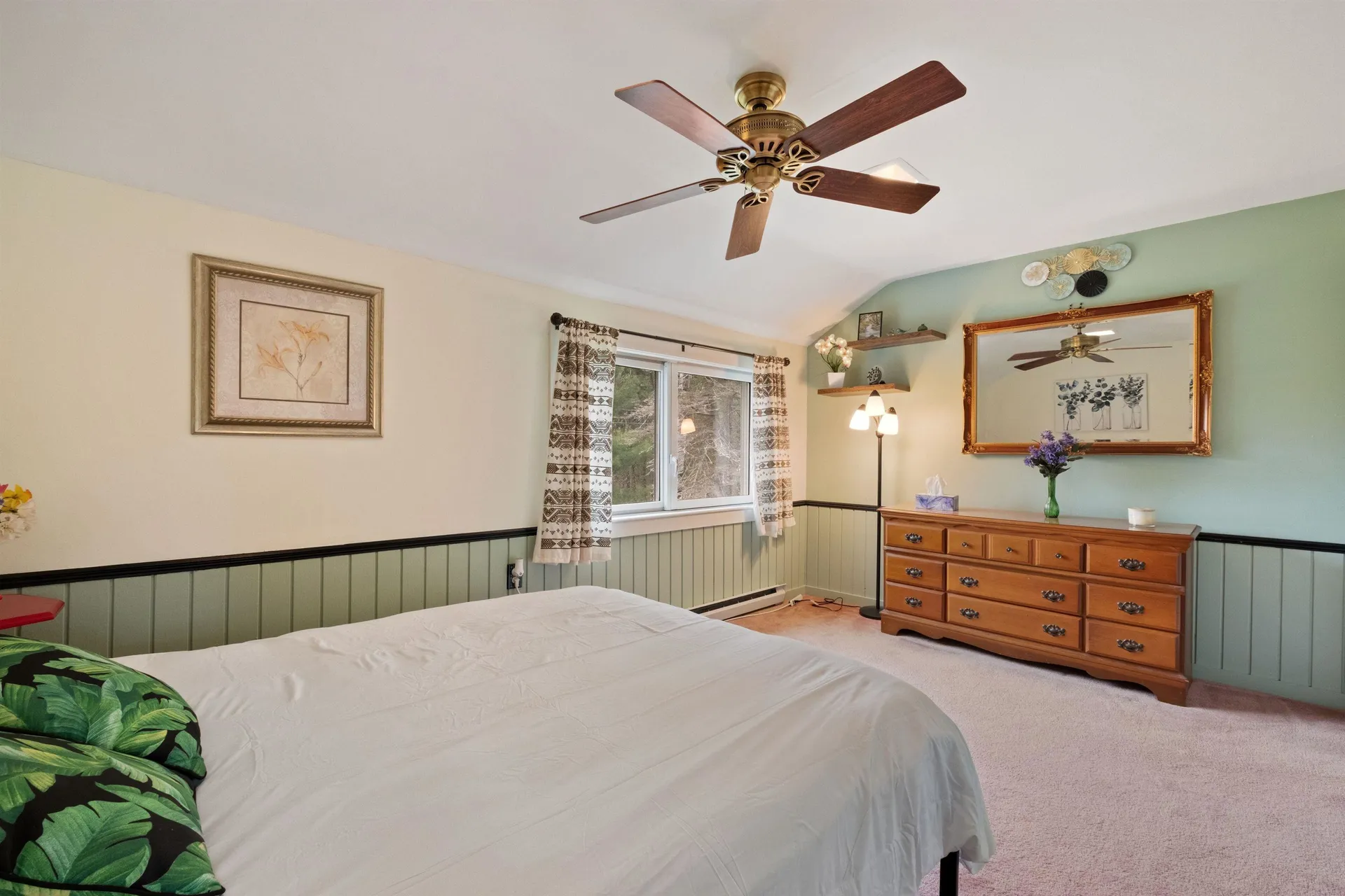 5 Couchtown Road Warner NH 03278