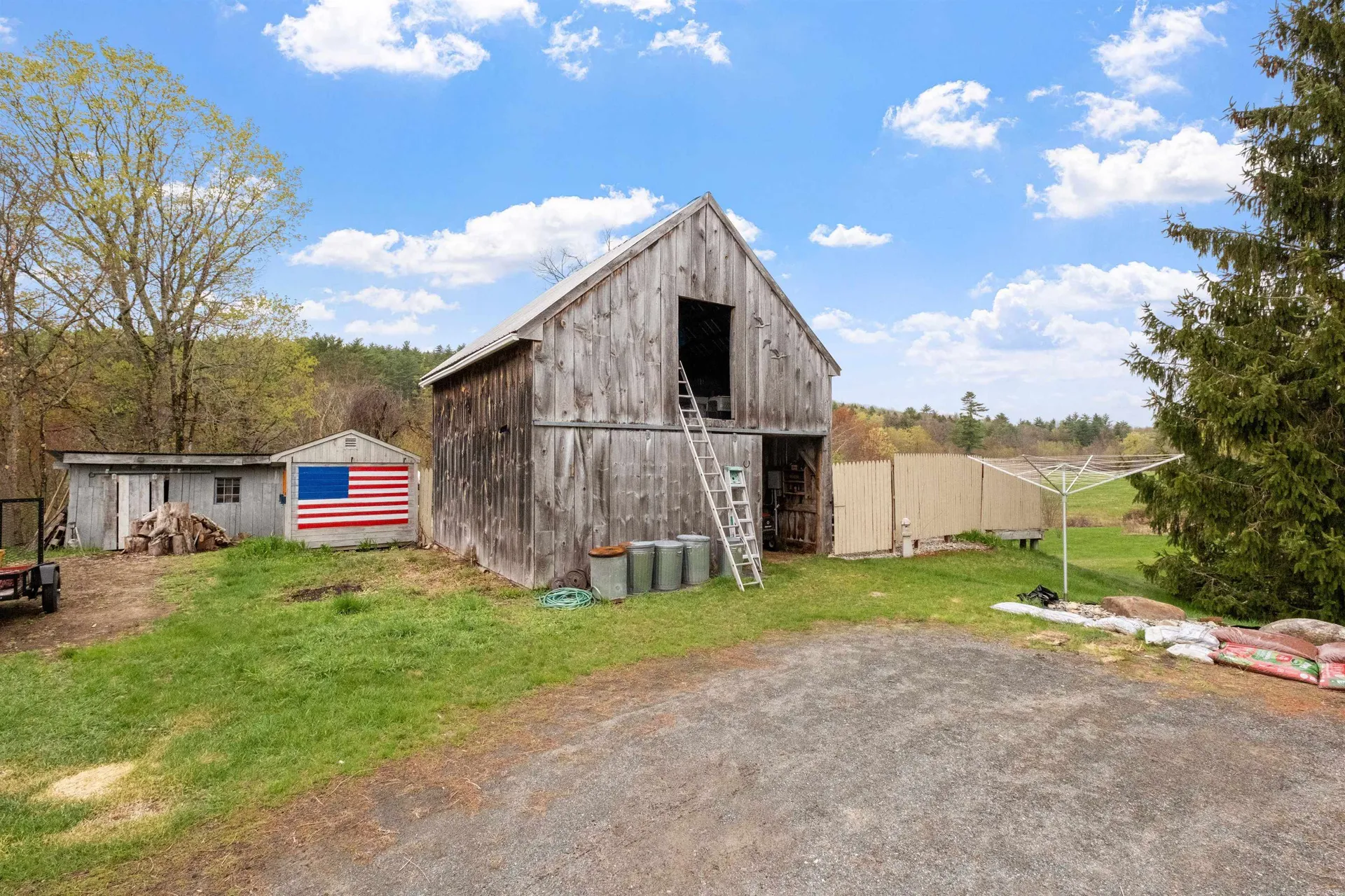 5 Couchtown Road Warner NH 03278