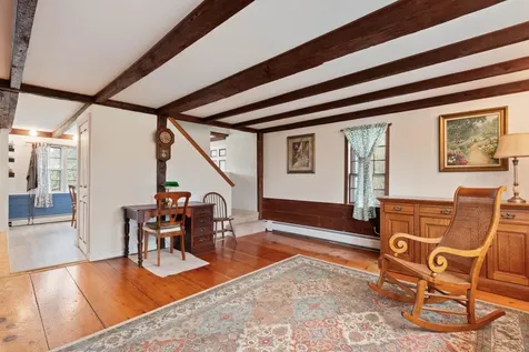 5 Couchtown Road Warner NH 03278