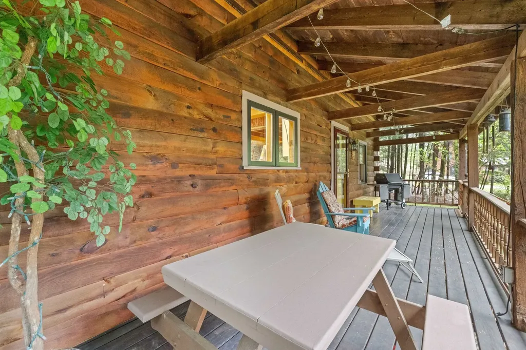 4050 River Road Bristol NH 03222