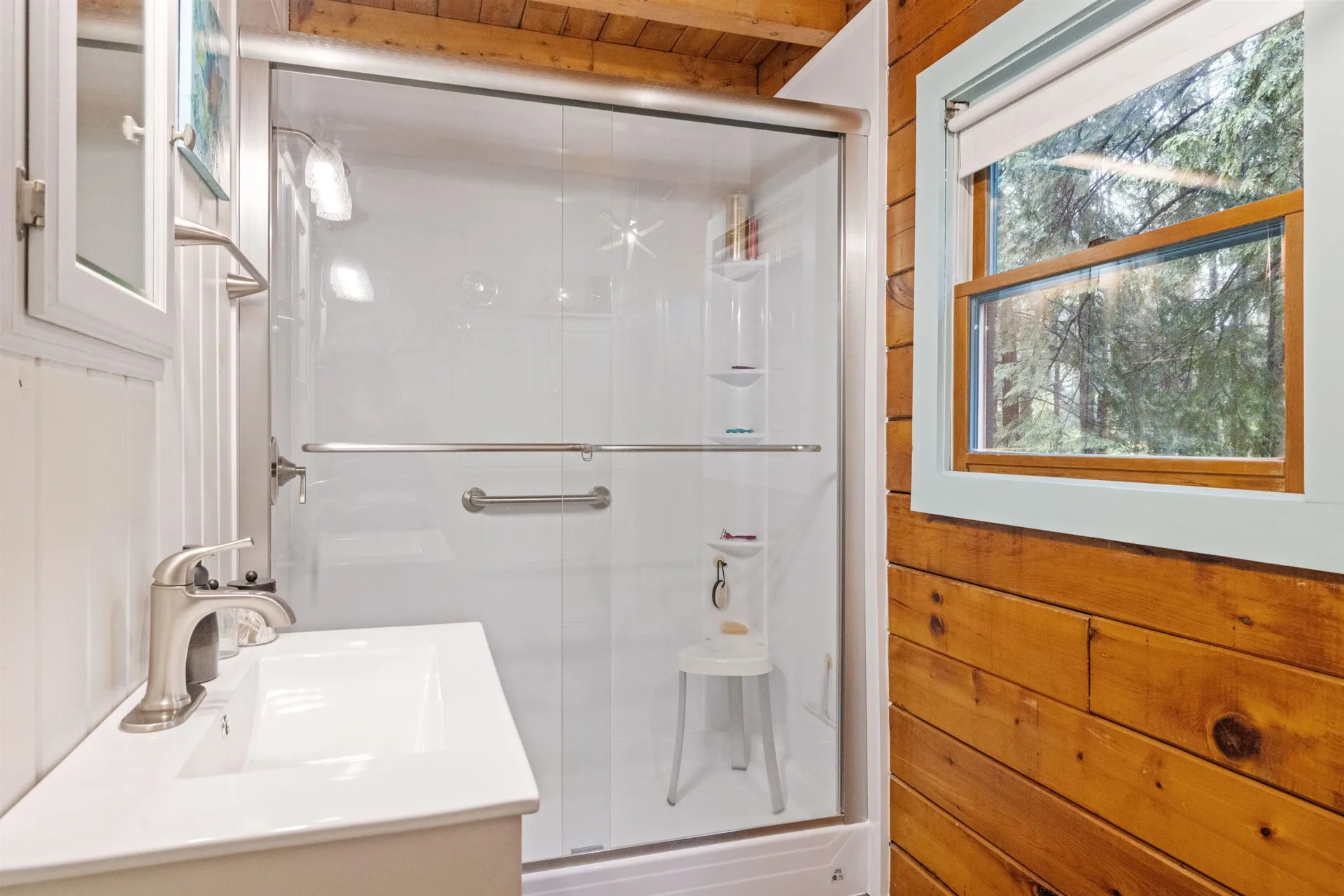 4050 River Road Bristol NH 03222