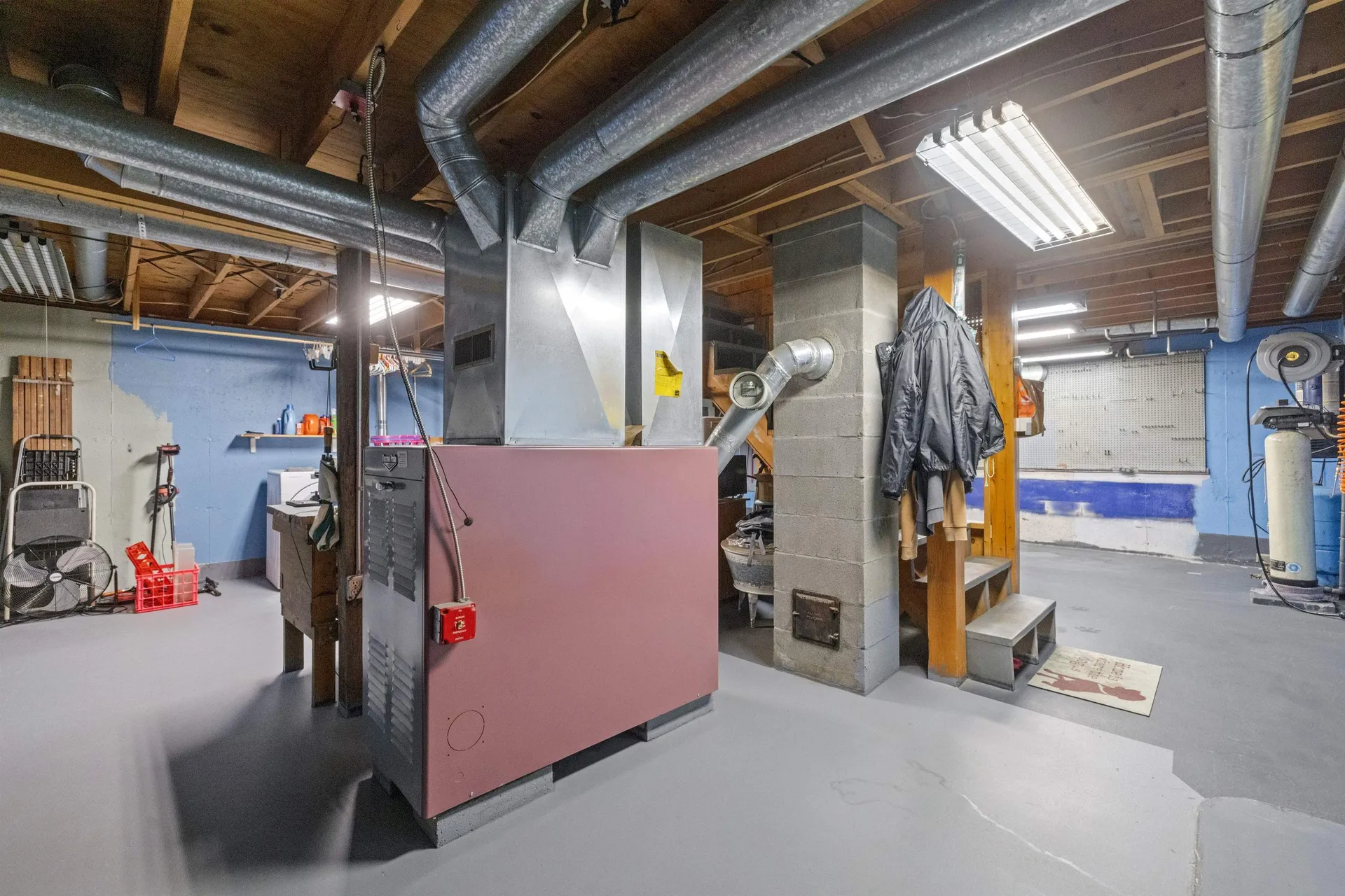 4050 River Road Bristol NH 03222