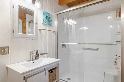 4050 River Road Bristol NH 03222