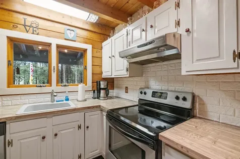 4050 River Road Bristol NH 03222