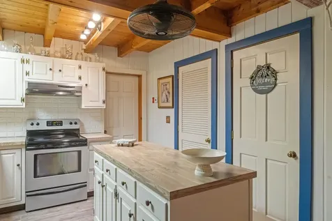 4050 River Road Bristol NH 03222