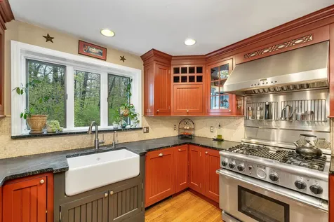 3 Bassett Lane Newfields NH 03856