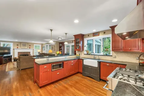3 Bassett Lane Newfields NH 03856