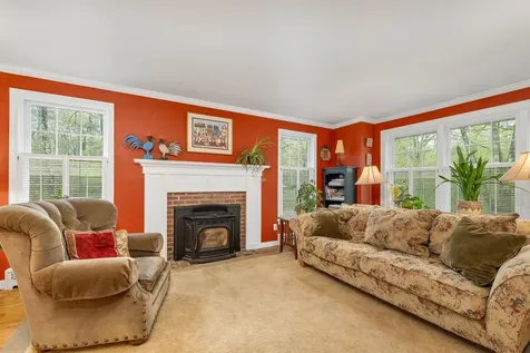 3 Bassett Lane Newfields NH 03856