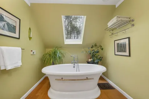 3 Bassett Lane Newfields NH 03856