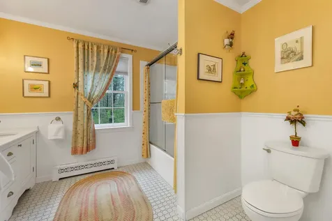 3 Bassett Lane Newfields NH 03856
