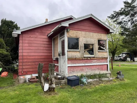 174 Grove Street Poultney VT 05764