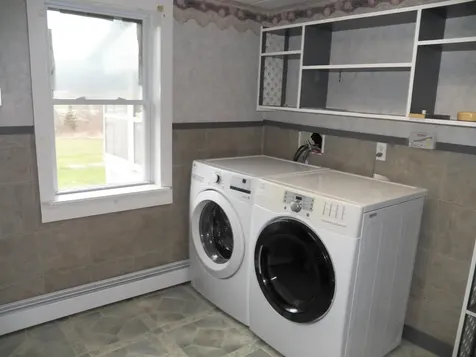 27 N Hedgehog Hill Road Unity NH 03743