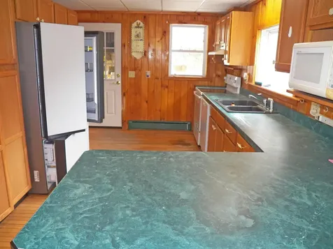 27 N Hedgehog Hill Road Unity NH 03743