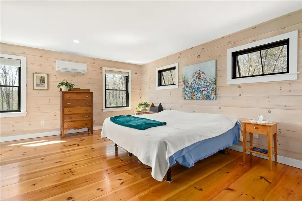 254 Brooks Road Barrington NH 03825