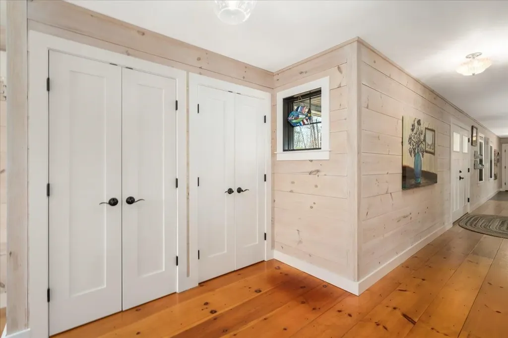 254 Brooks Road Barrington NH 03825