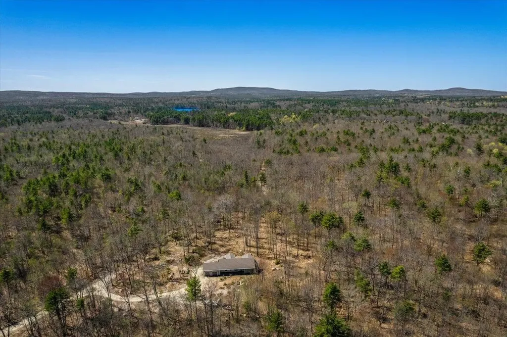 254 Brooks Road Barrington NH 03825