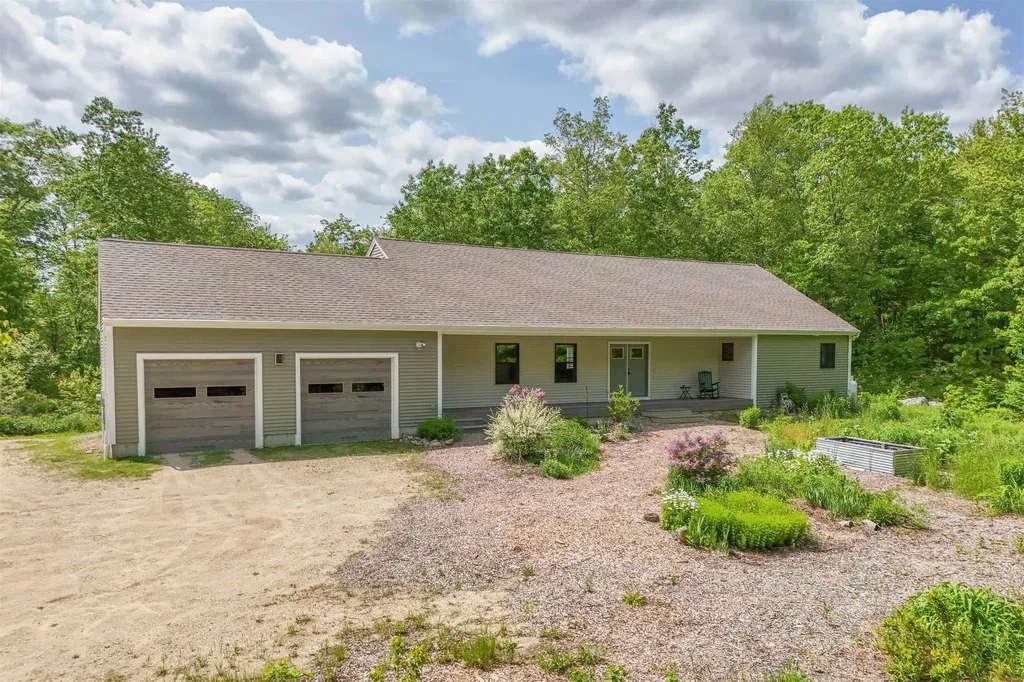 254 Brooks Road Barrington NH 03825