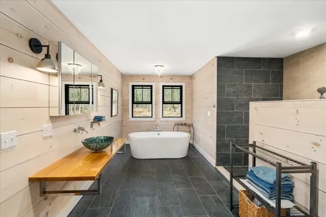 254 Brooks Road Barrington NH 03825