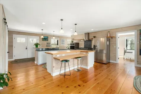 254 Brooks Road Barrington NH 03825