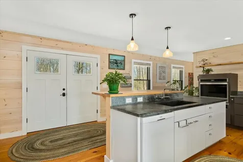 254 Brooks Road Barrington NH 03825