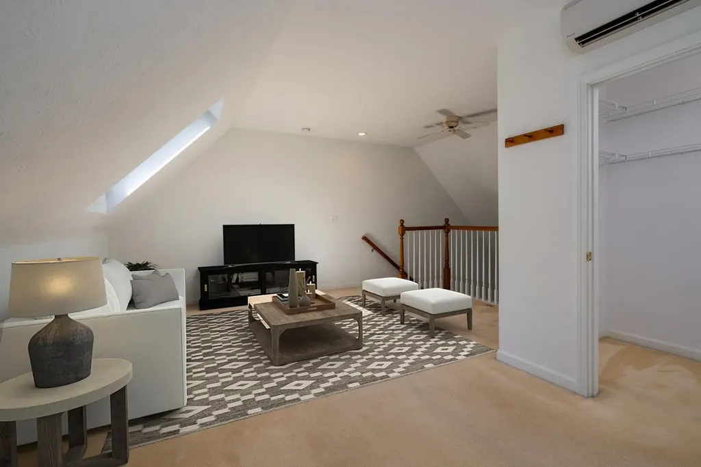 77 Dorchester Way Nashua NH 03064