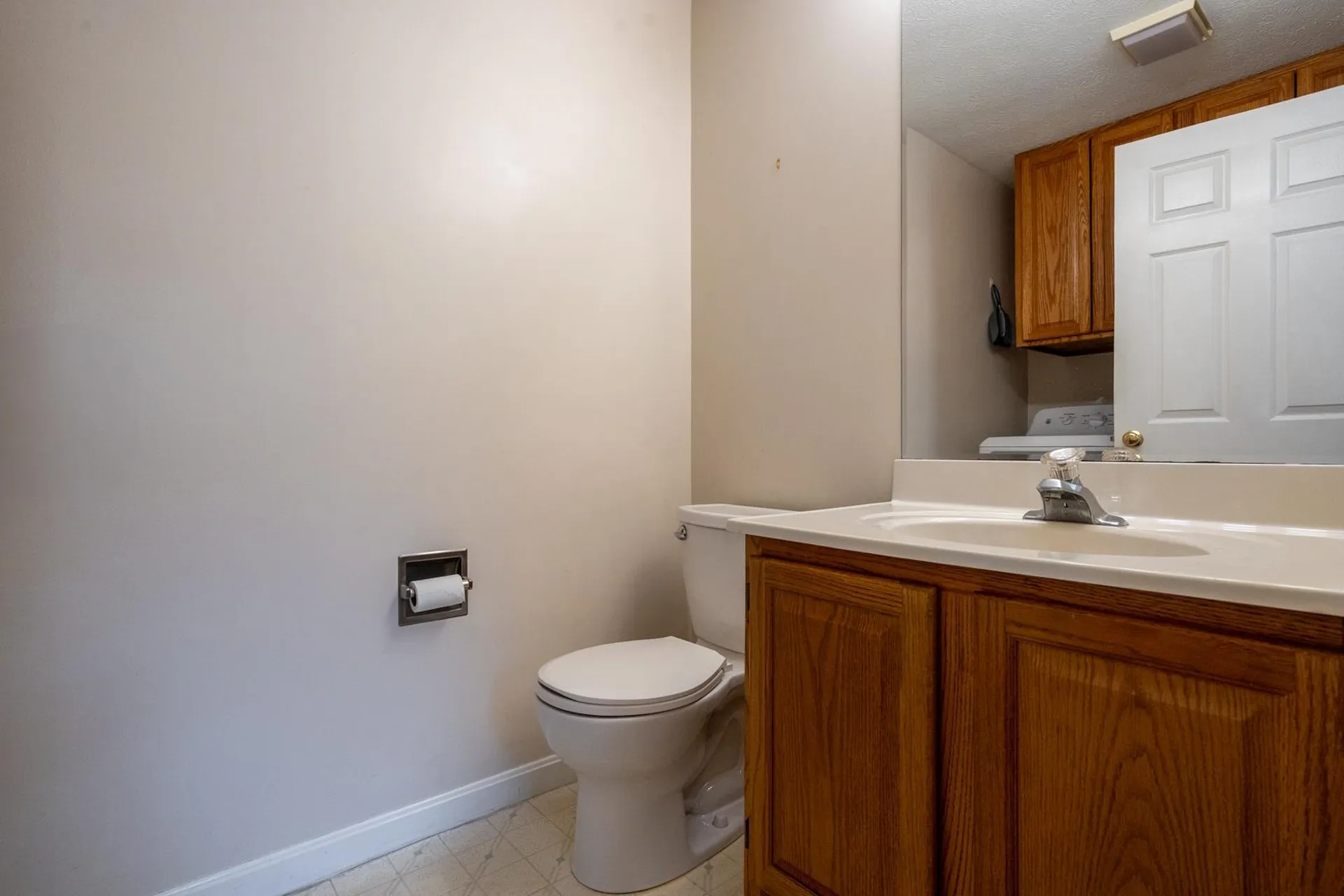 77 Dorchester Way Nashua NH 03064