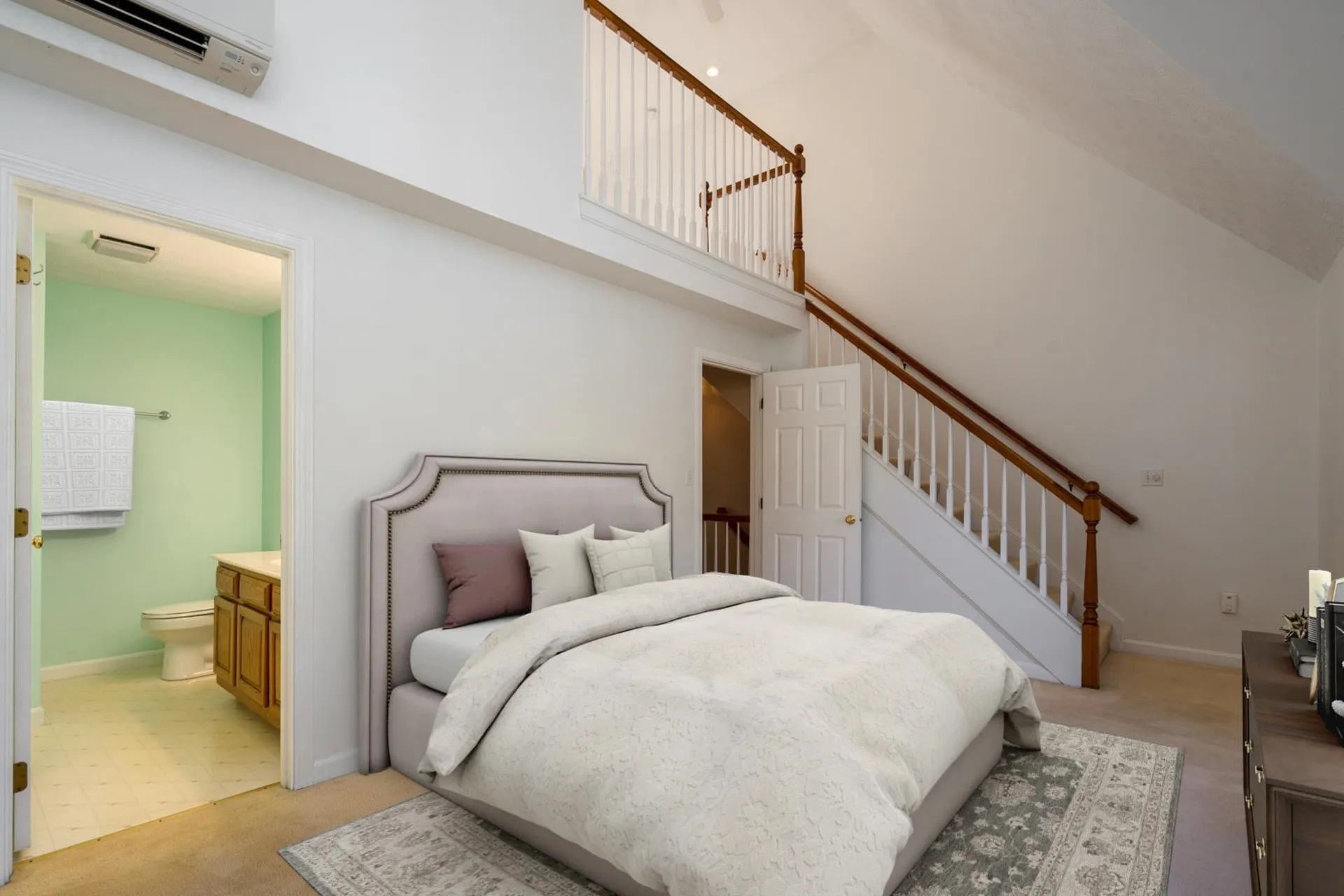 77 Dorchester Way Nashua NH 03064