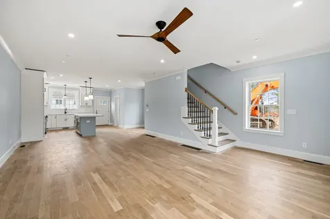 67 Groton Road Nashua NH 03062