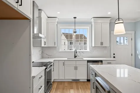 67 Groton Road Nashua NH 03062