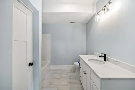 67 Groton Road Nashua NH 03062