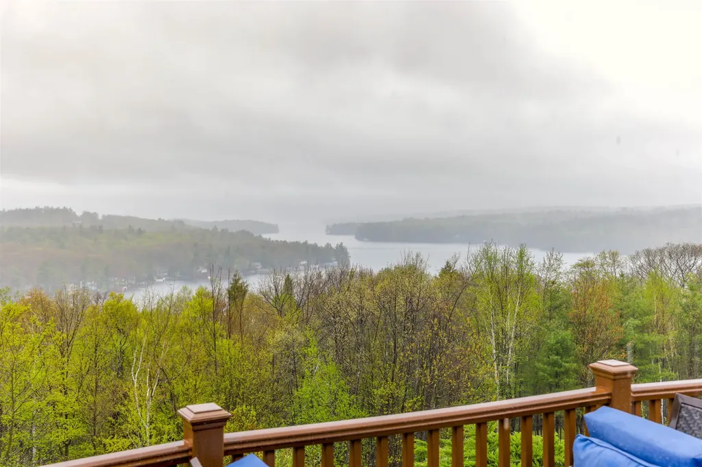 8 North Peak Village Newbury NH 03255-5410