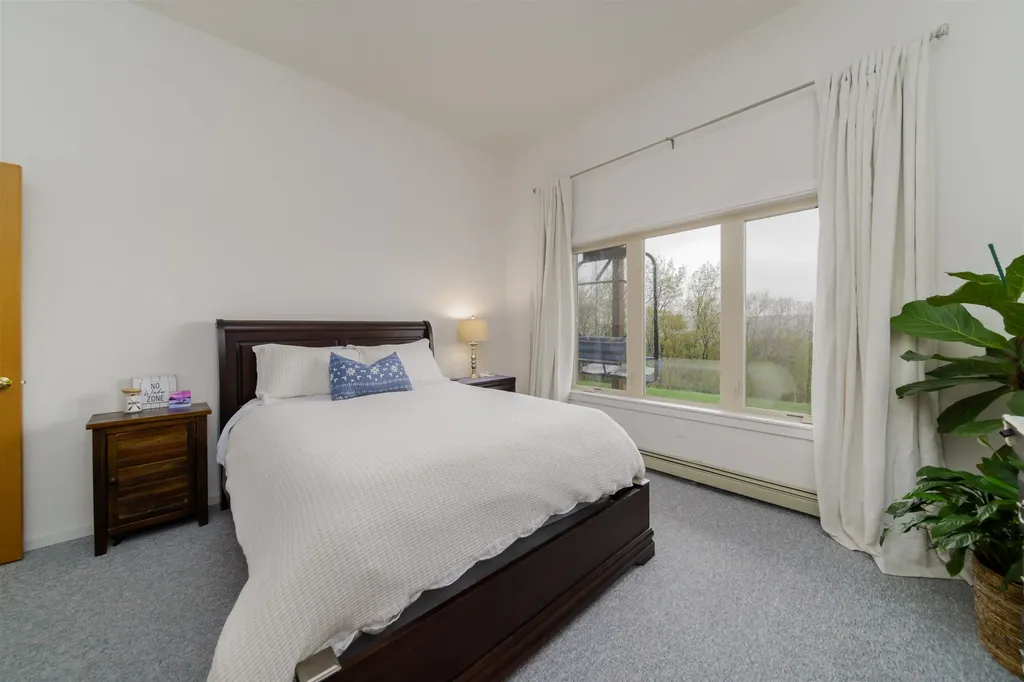 8 North Peak Village Newbury NH 03255-5410