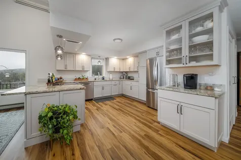 8 North Peak Village Newbury NH 03255-5410