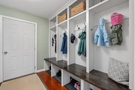 4 Merrill Drive Chichester NH 03258
