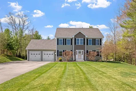 4 Merrill Drive Chichester NH 03258