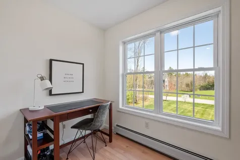 4 Merrill Drive Chichester NH 03258