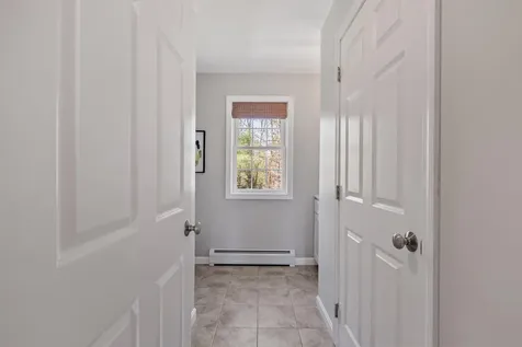 4 Merrill Drive Chichester NH 03258