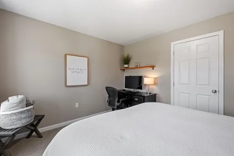 4 Merrill Drive Chichester NH 03258