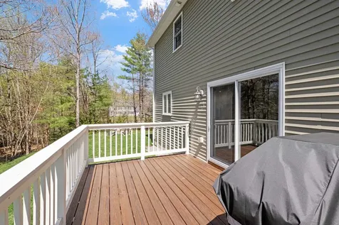 4 Merrill Drive Chichester NH 03258